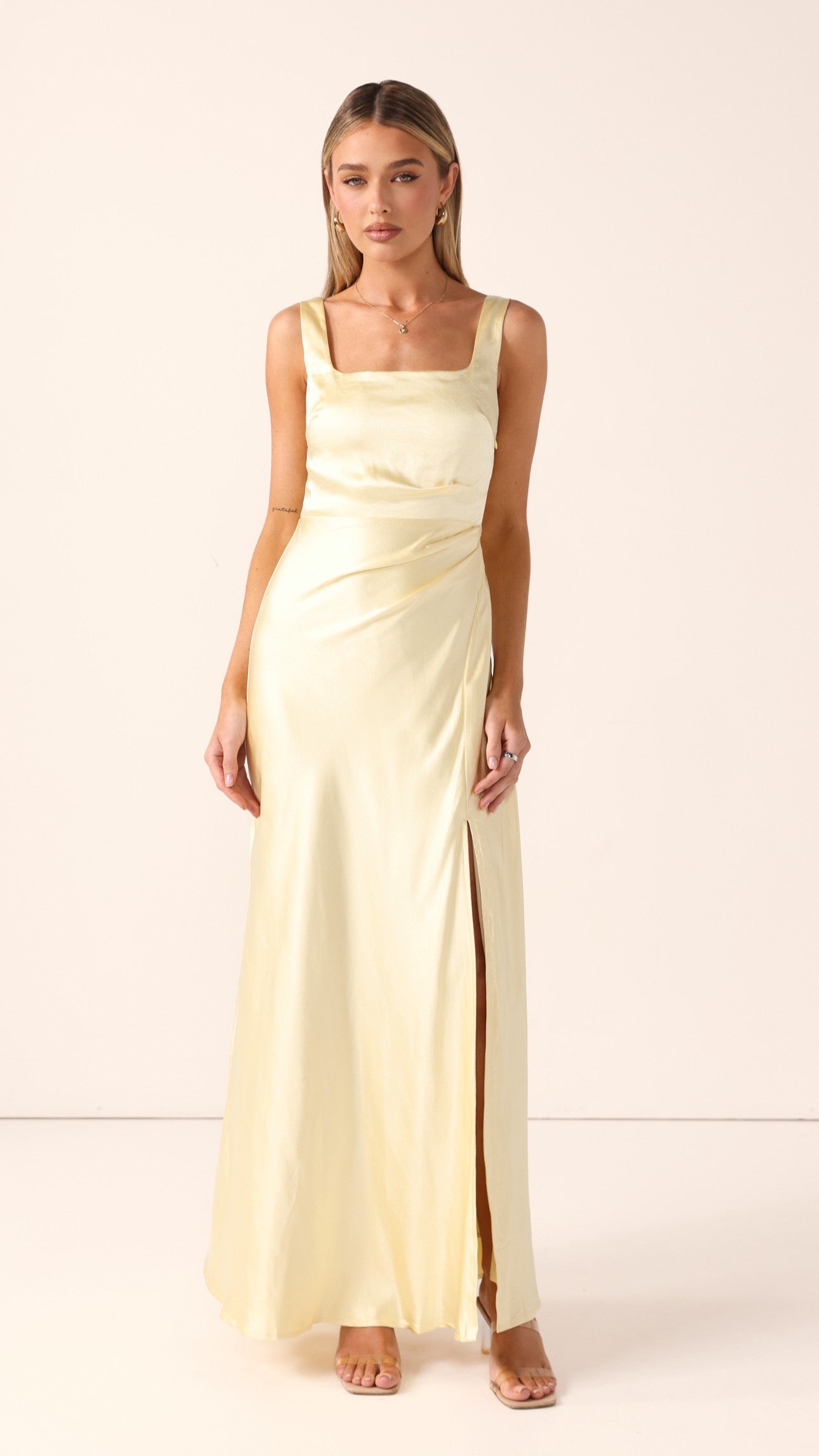 Vestido largo elegante mujer escote cuadrado tirantes anchos fruncido lateral abertura - Alina