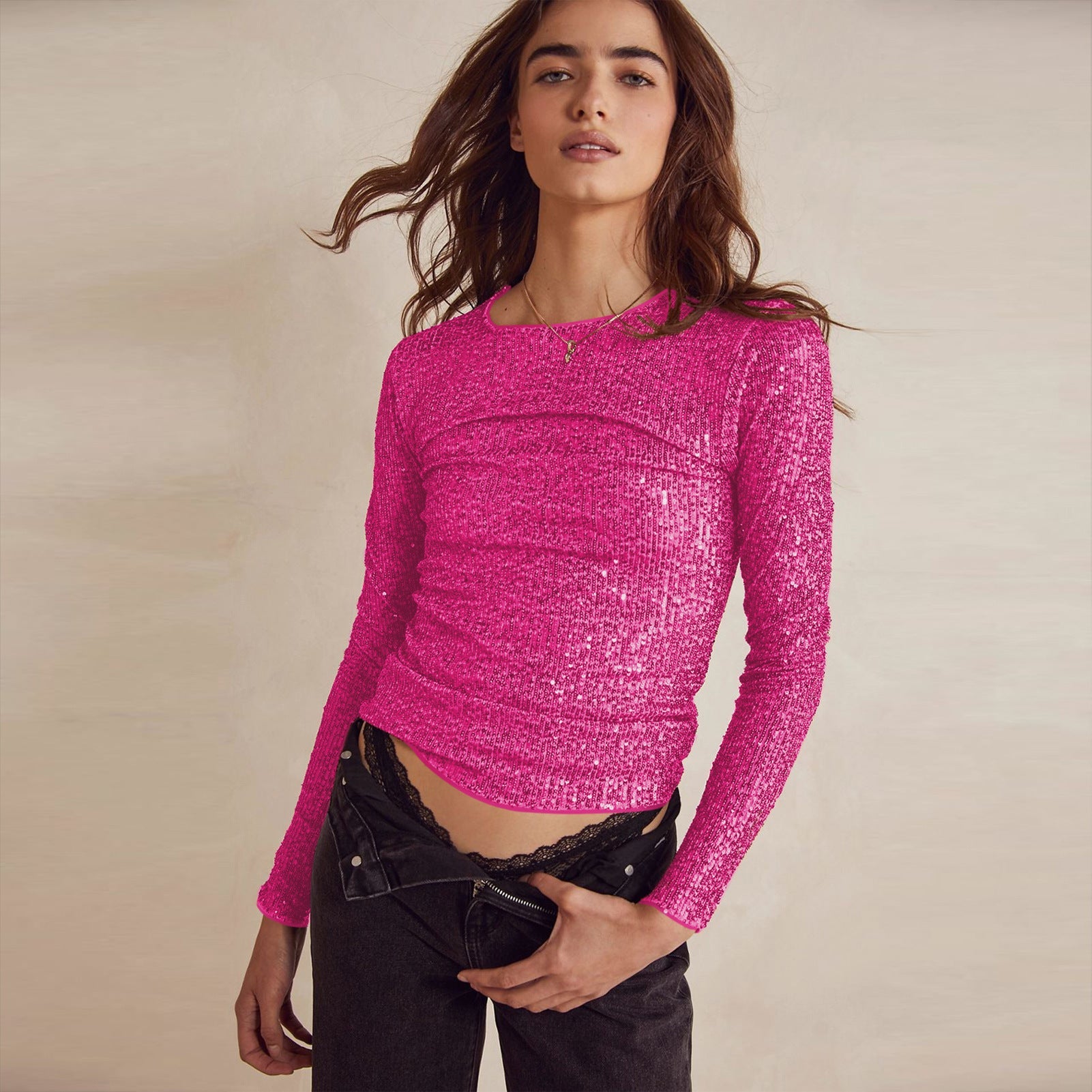 Top de lentejuelas para mujer con manga larga brillo sutil y silueta definida nocturna elegante