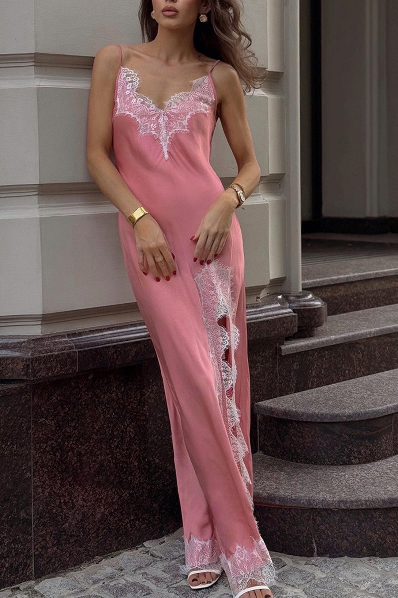 Vestido largo para mujer de tirantes con encaje y abertura lateral - Victoria