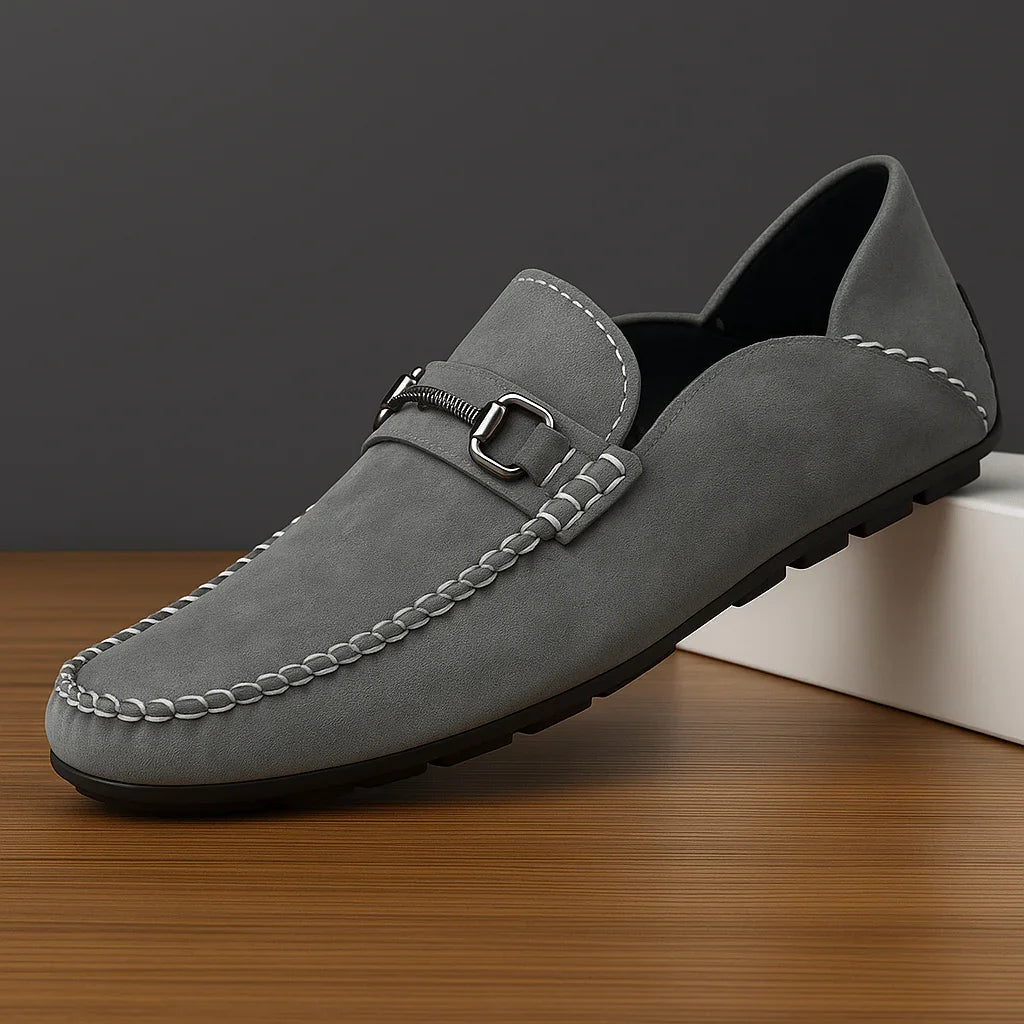 Mocasines slip on con detalle metálico frontal para hombre - Ricci