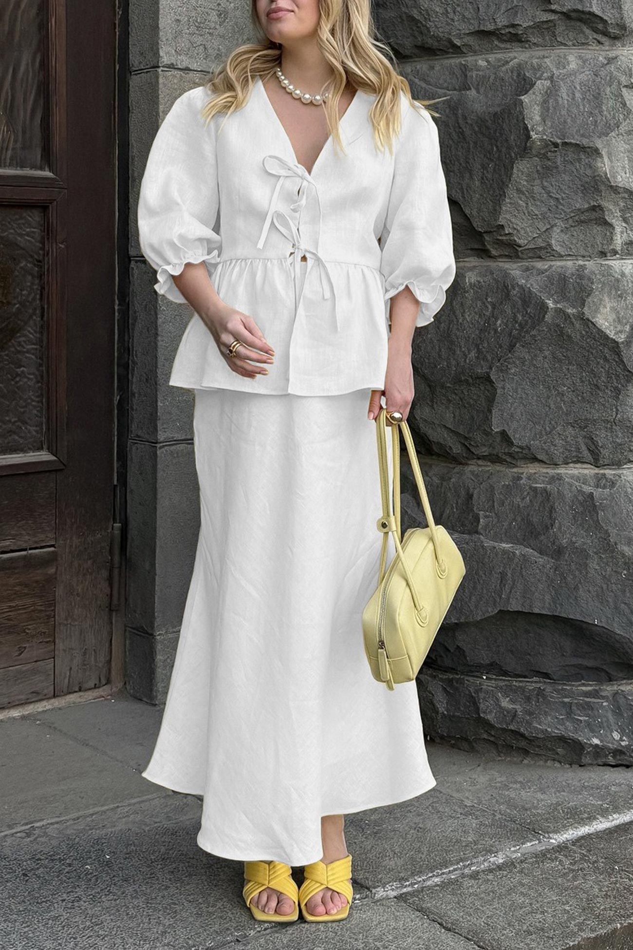 Conjunto para mujer de blusa con mangas abullonadas y falda larga - Emilia