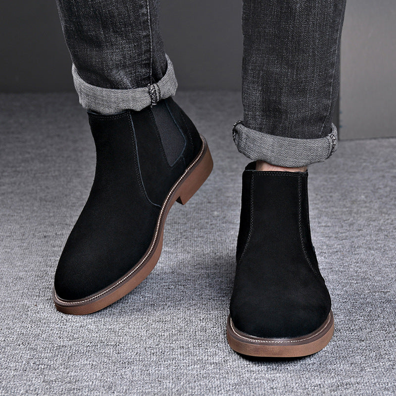 Botines chelsea hombre de ante minimalista con paneles elásticos estilo urbano casual