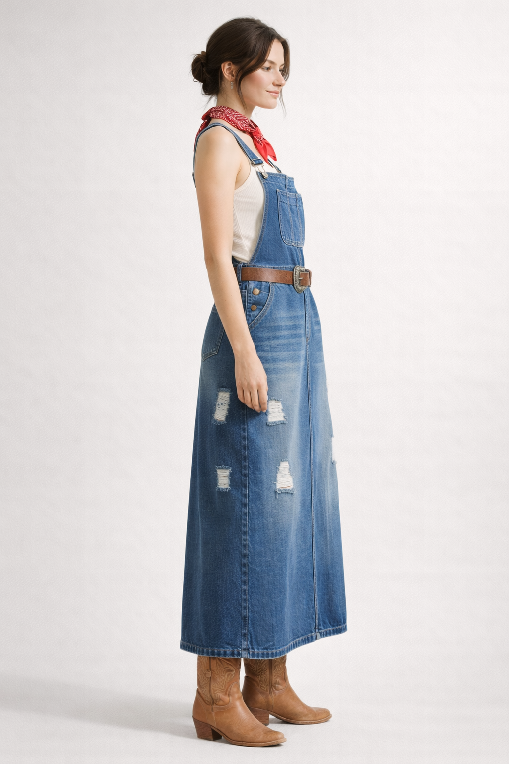 Vestido peto vaquero para mujer diseño midi casual - Carla