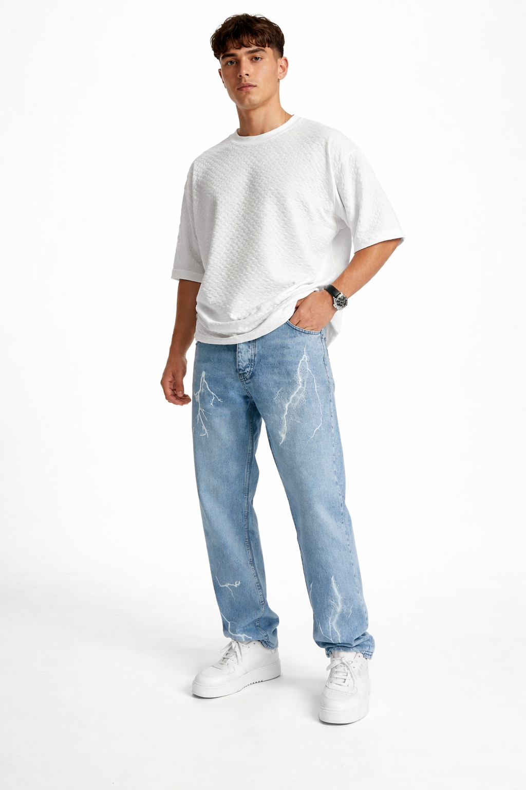 Pantalones vaqueros rectos con estampado