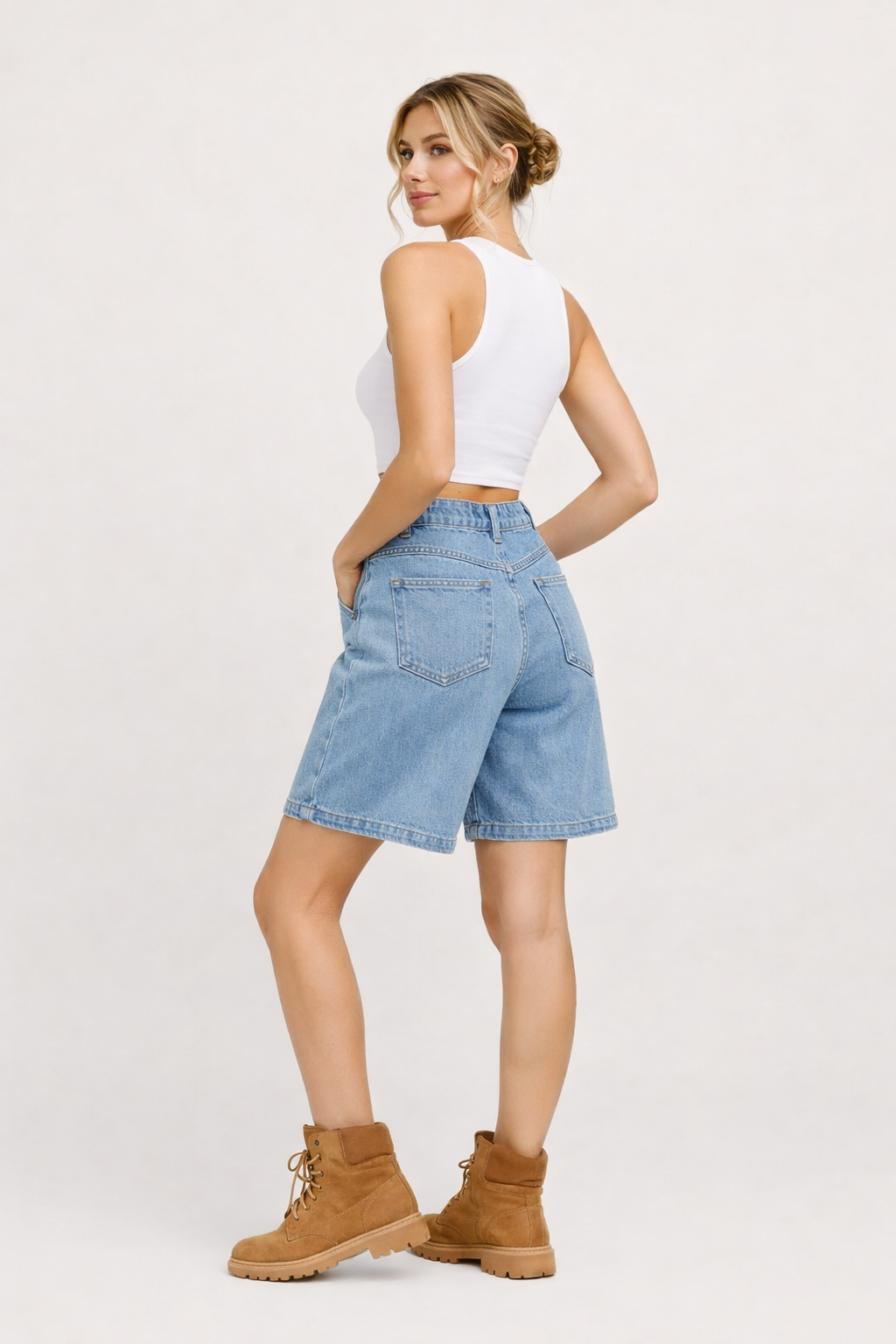 Short bermuda de mezclilla con botones ajustables para mujer - Erika