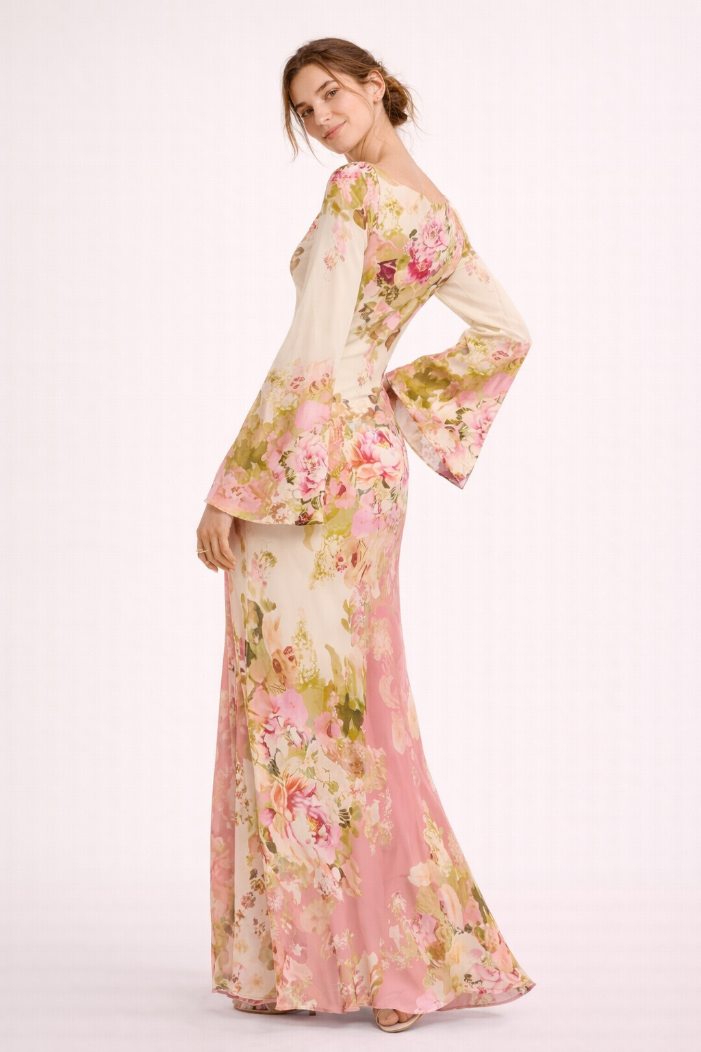 Maxi vestido para mujer con estampado floral y mangas acampanadas - Helga