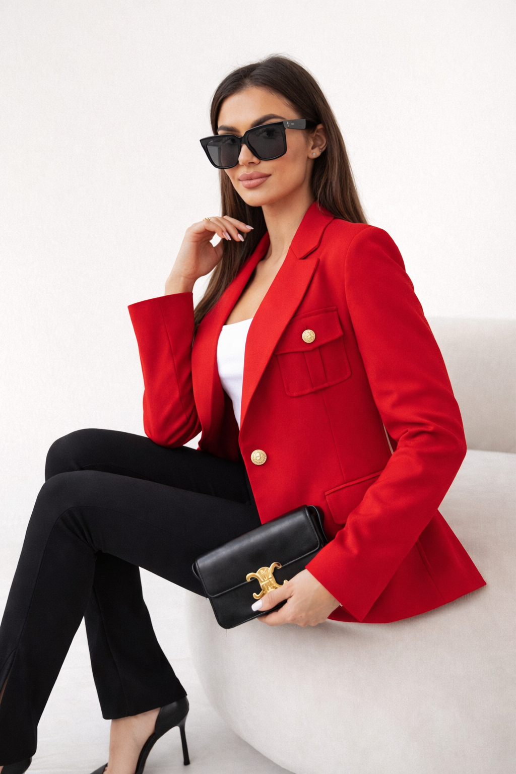 Blazer para mujer de ajuste recto con solapas - Luma