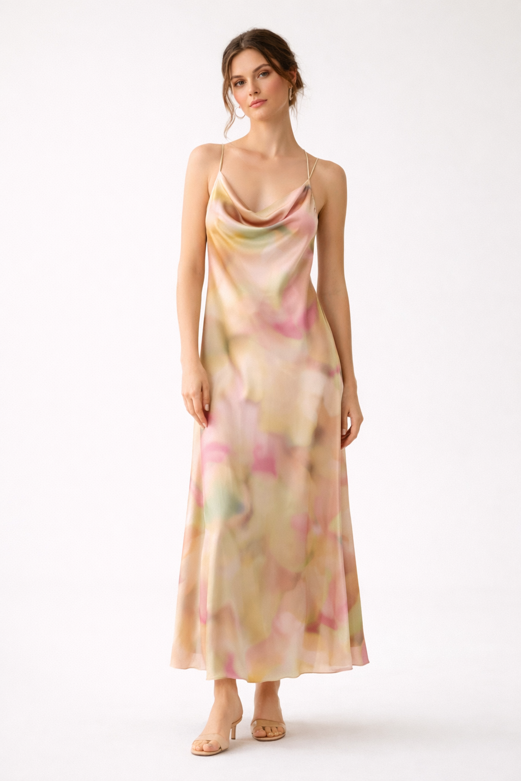 Vestido largo mujer con tirantes finos y escote suave tejido ligero con forro hasta tobillos