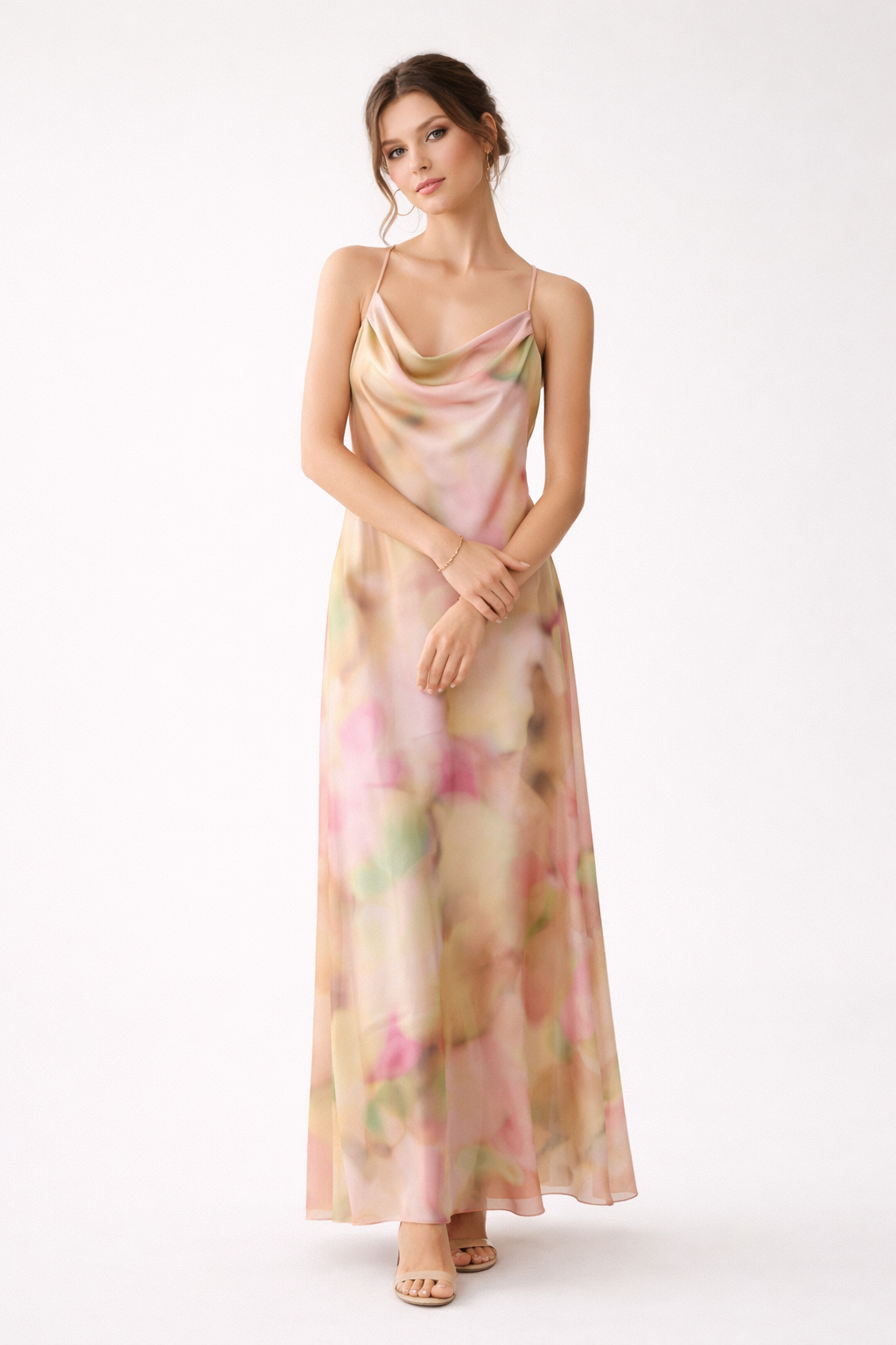 Vestido largo mujer con tirantes finos y escote suave tejido ligero con forro hasta tobillos