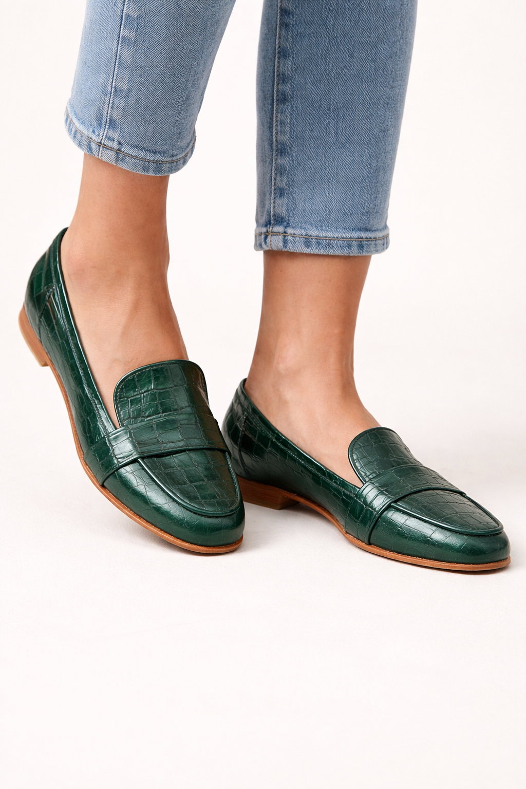 Mocasines mujer efecto piel grabado planos cerrados slip on - Kireth