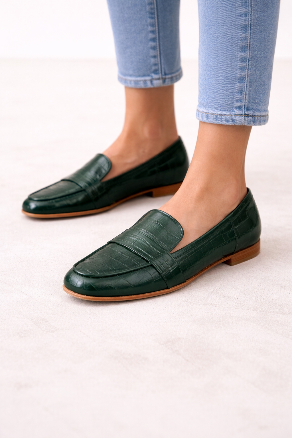 Mocasines mujer efecto piel grabado planos cerrados slip on - Kireth