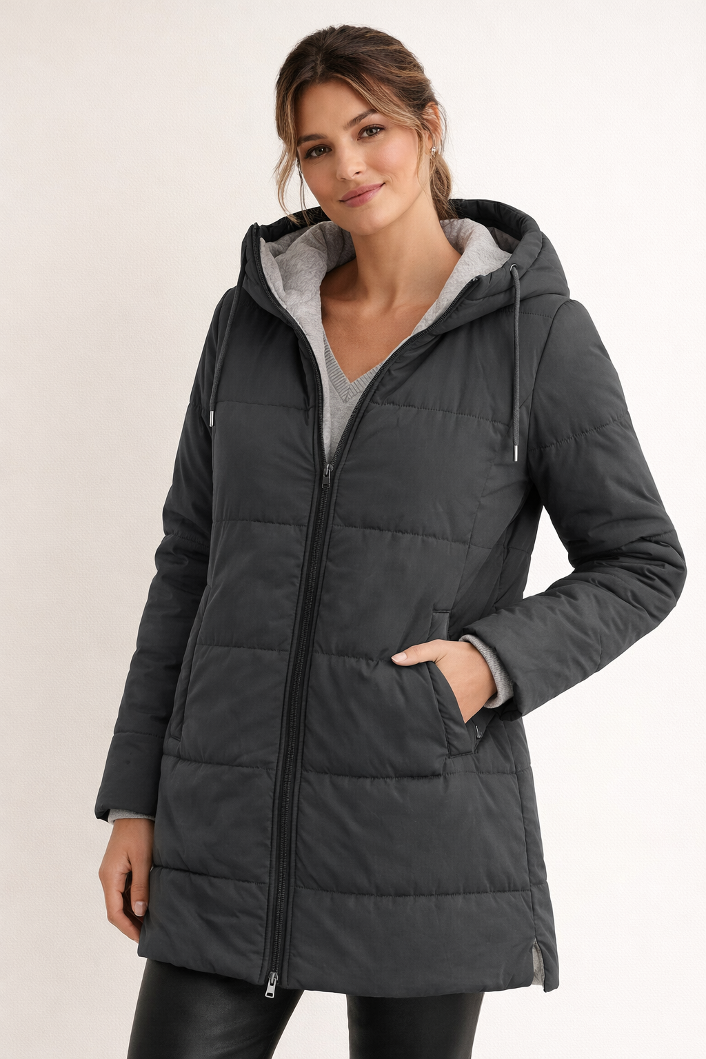 Chaqueta acolchada ligera para mujer con capucha - Lirene