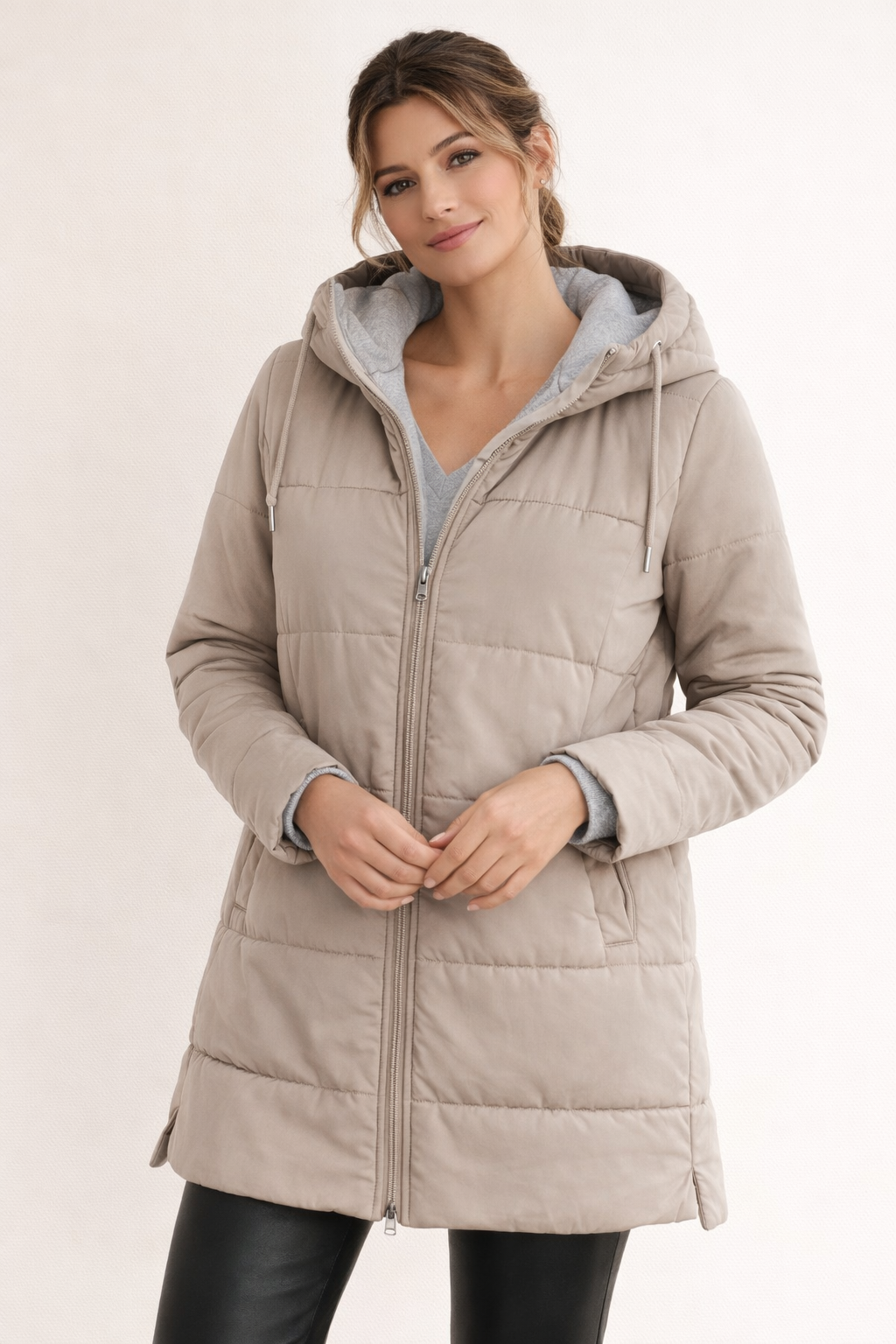 Chaqueta acolchada ligera para mujer con capucha - Lirene