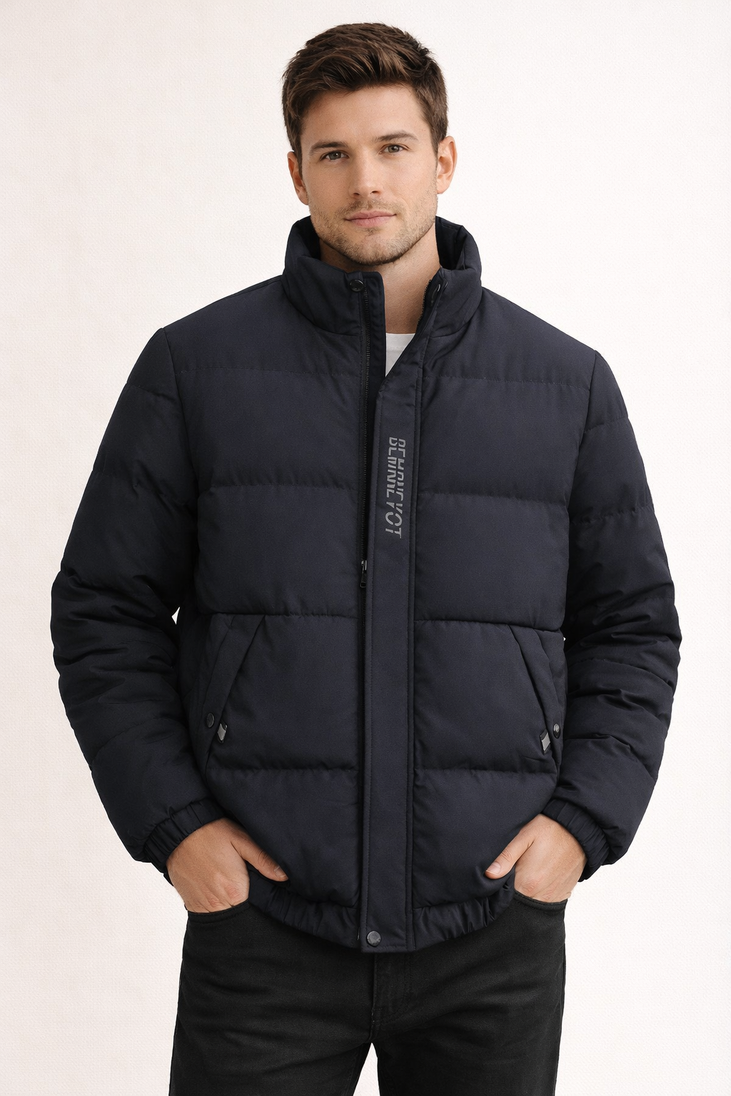 Chaqueta acolchada para hombre con cuello alto - Brevon
