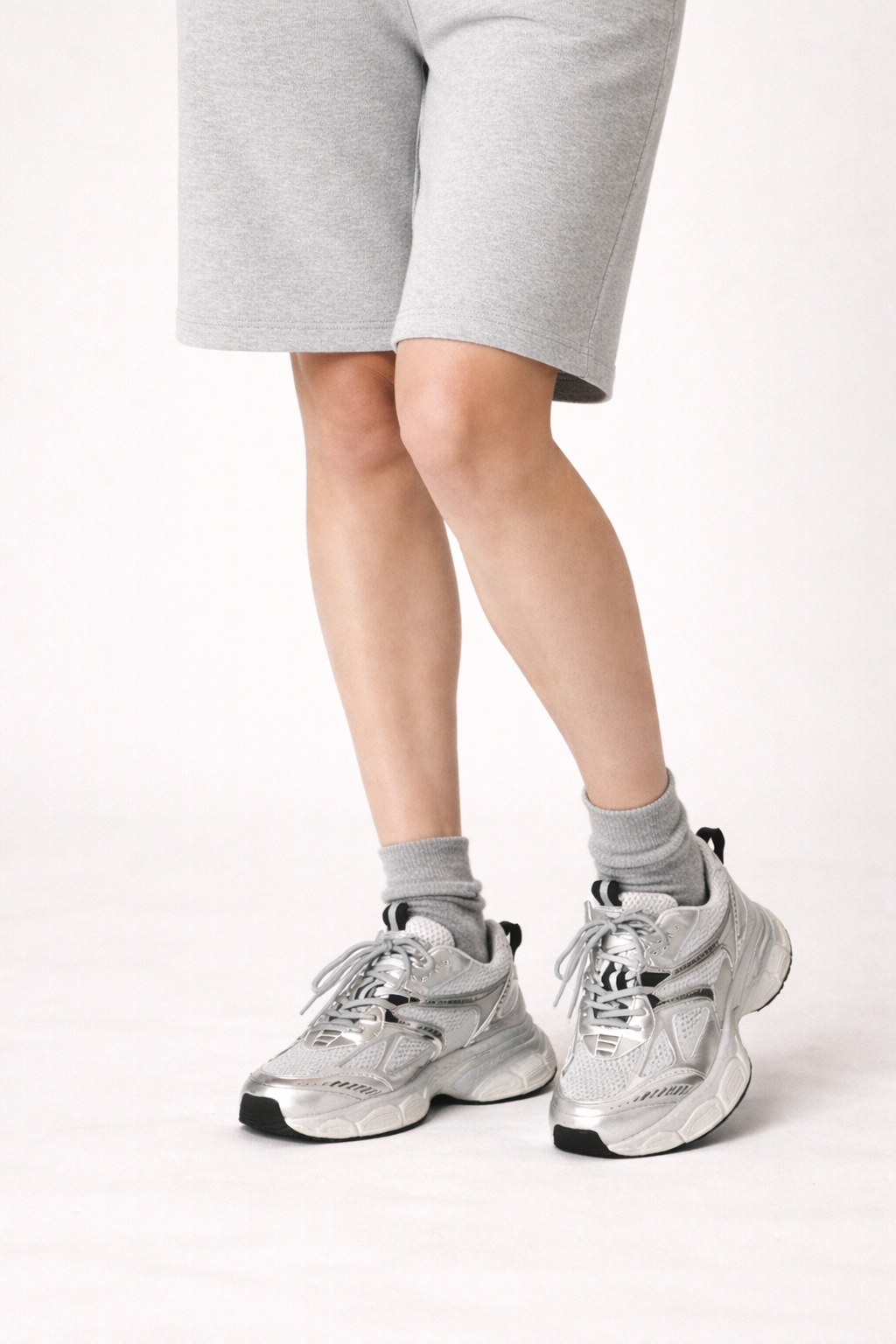 Zapatillas deportivas clásicas con suela amortiguadora - Karlotta 11/02/2026