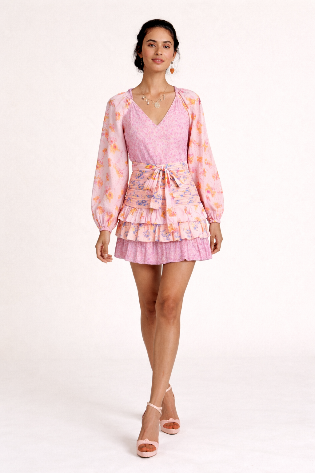 Vestido corto estilo boho con cruce en escote y volantes para mujer - Cinzia