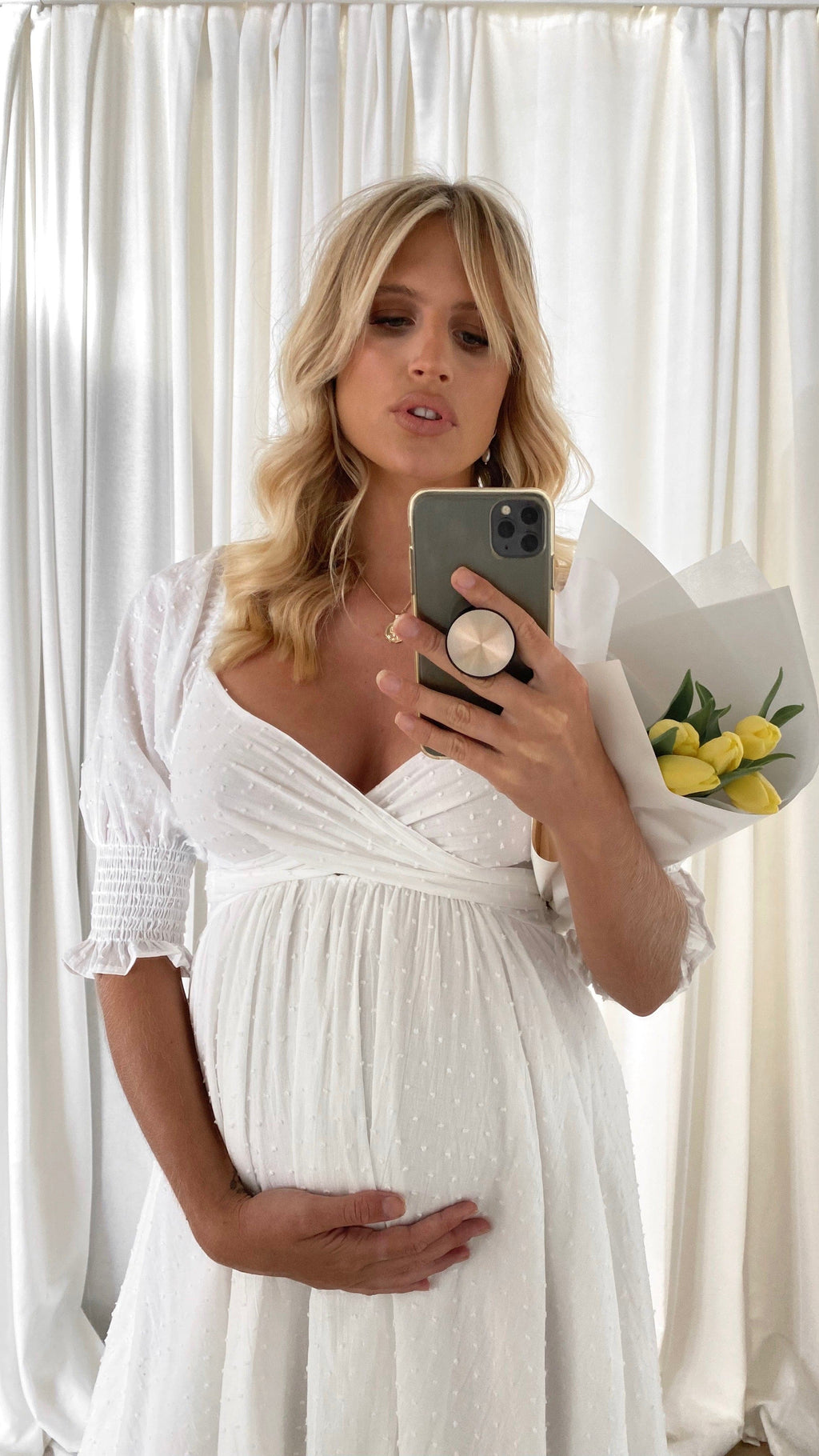 Vestido midi blanco mujer hombros descubiertos cuerpo fruncido mangas abullonadas - Renata