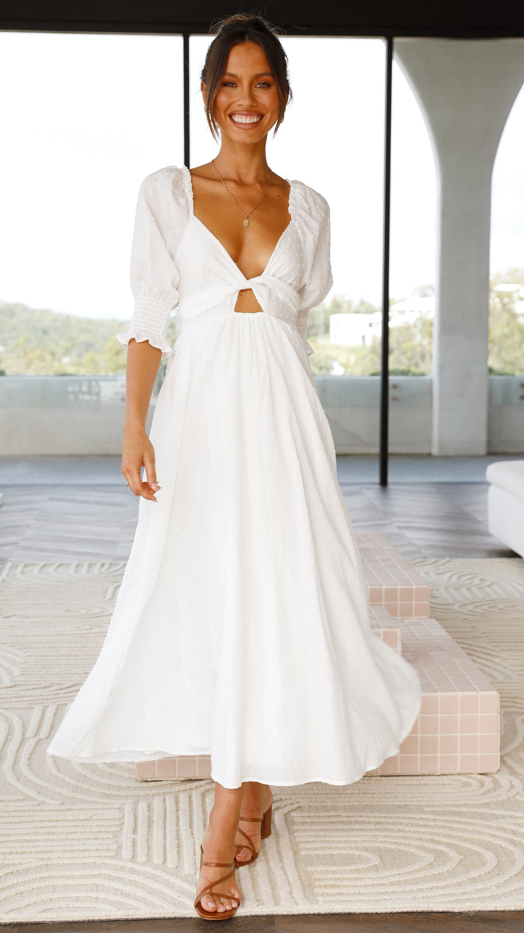 Vestido midi blanco mujer hombros descubiertos cuerpo fruncido mangas abullonadas - Renata