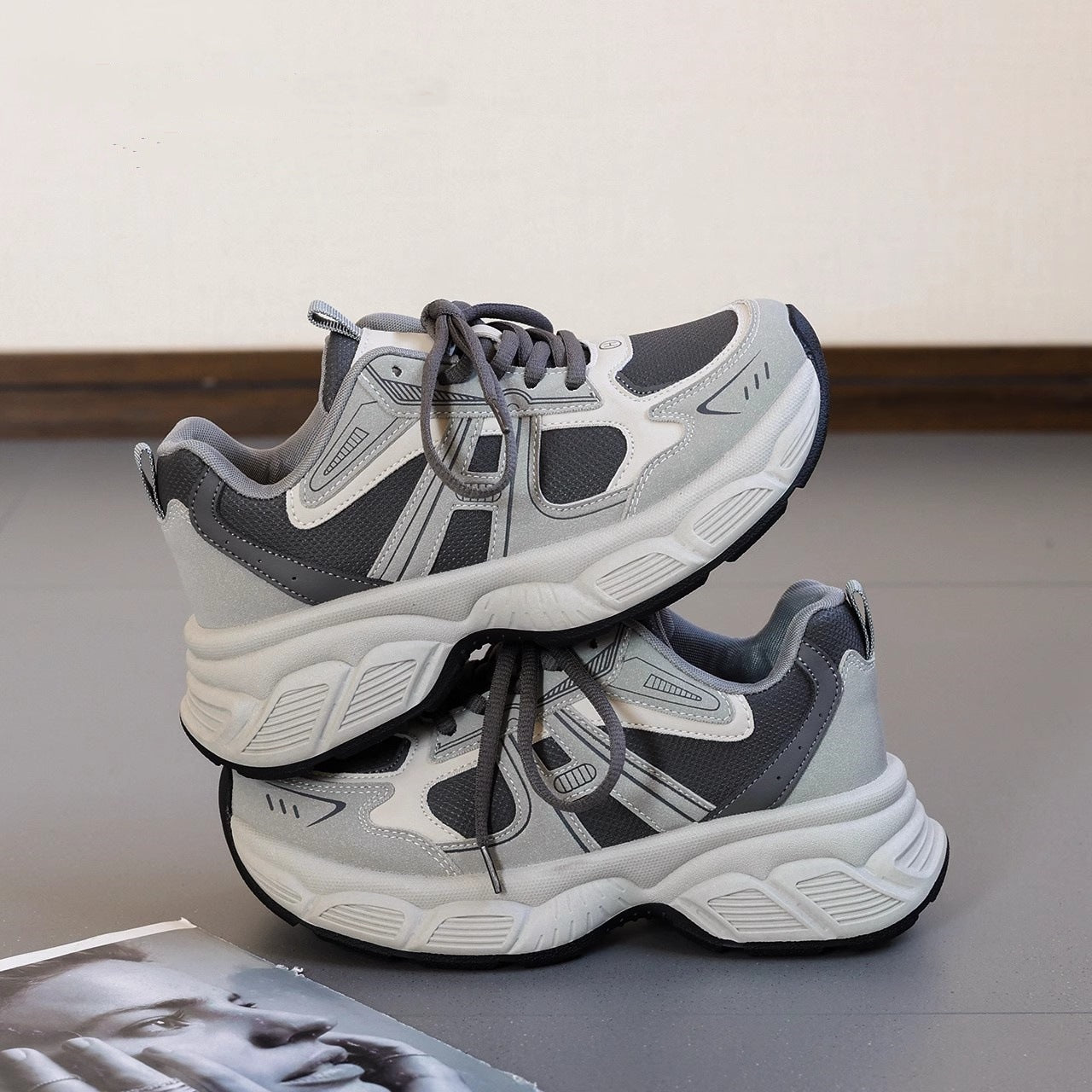 Tenis deportivos con soporte ergonómico para mujer - Vera