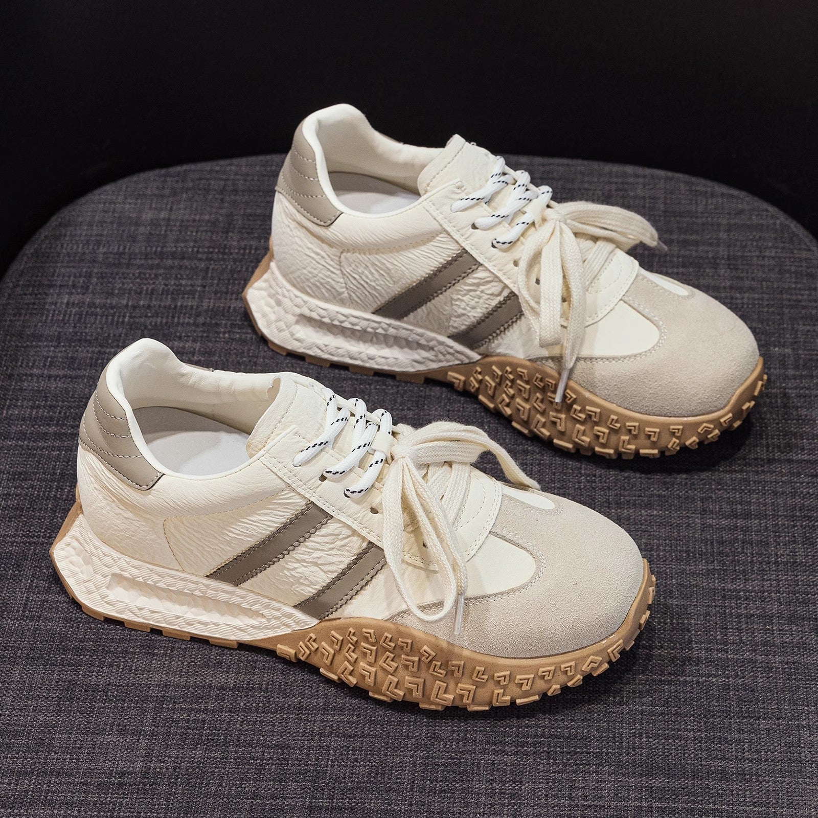 Tenis deportivos con suela de tracción para mujer - Azari