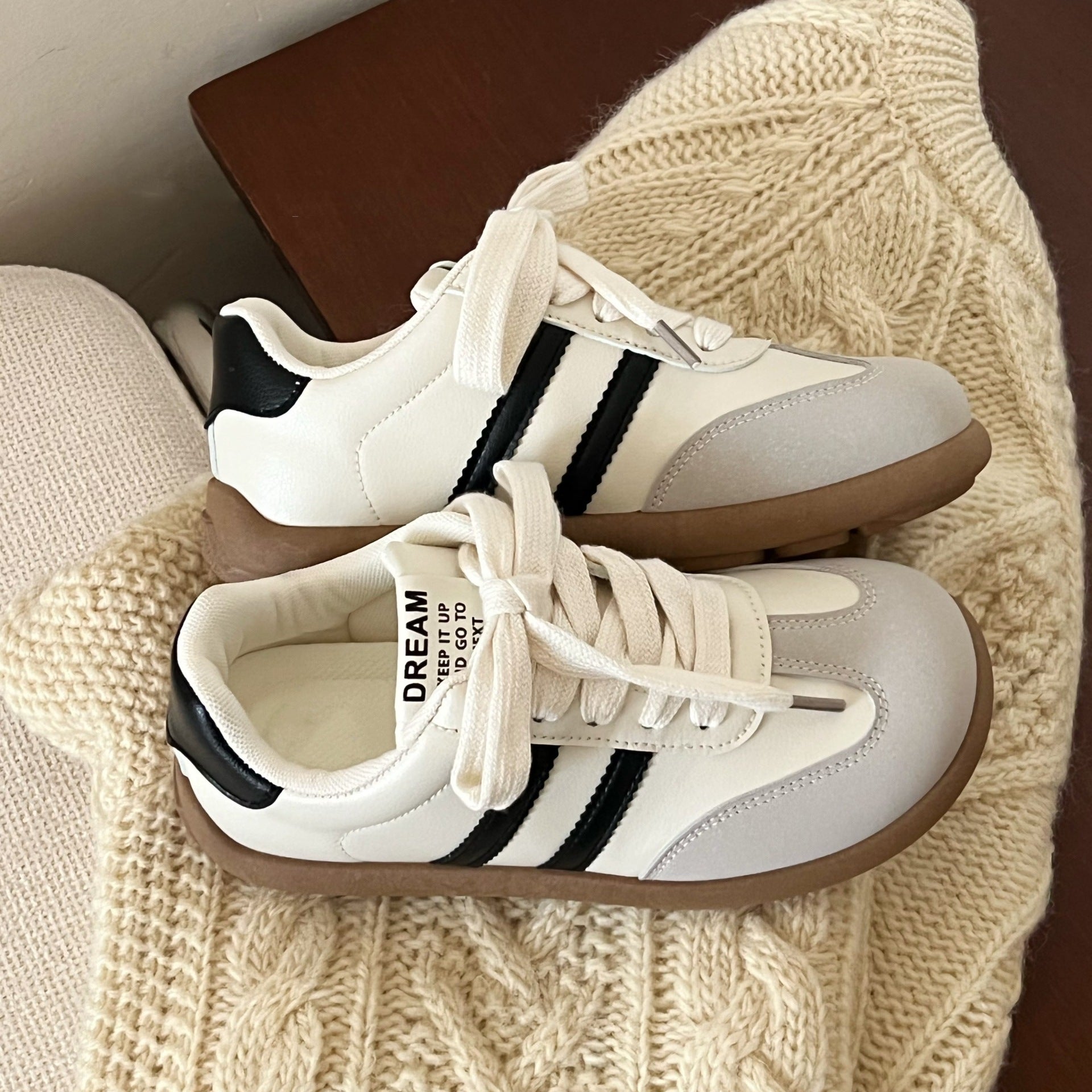 Tenis casuales para mujer estilo vintage deportivo - Bianca