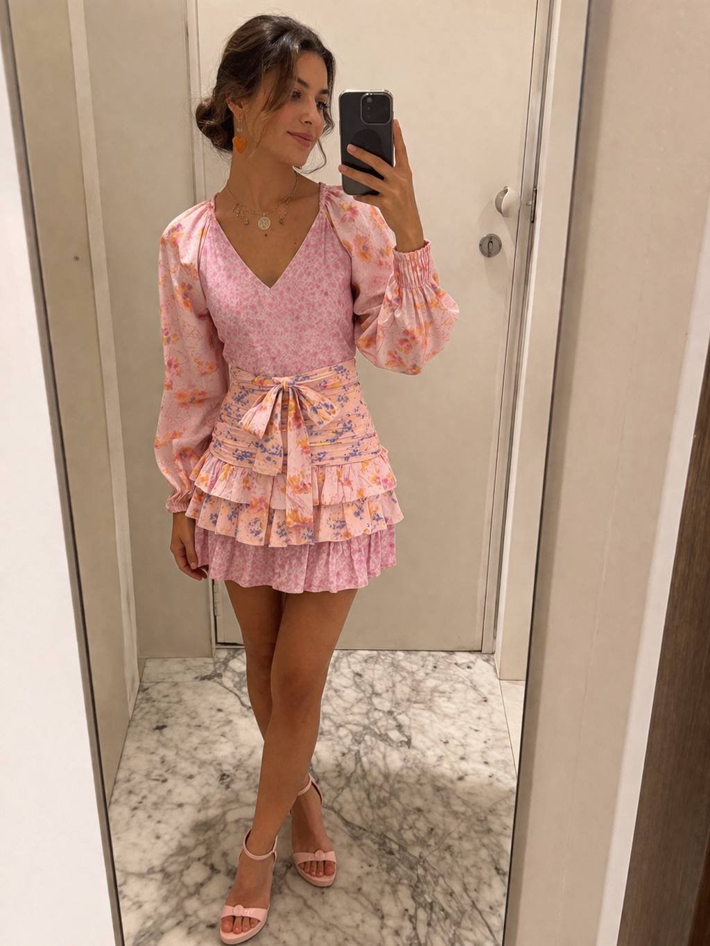 Vestido corto estilo boho con cruce en escote y volantes para mujer - Cinzia