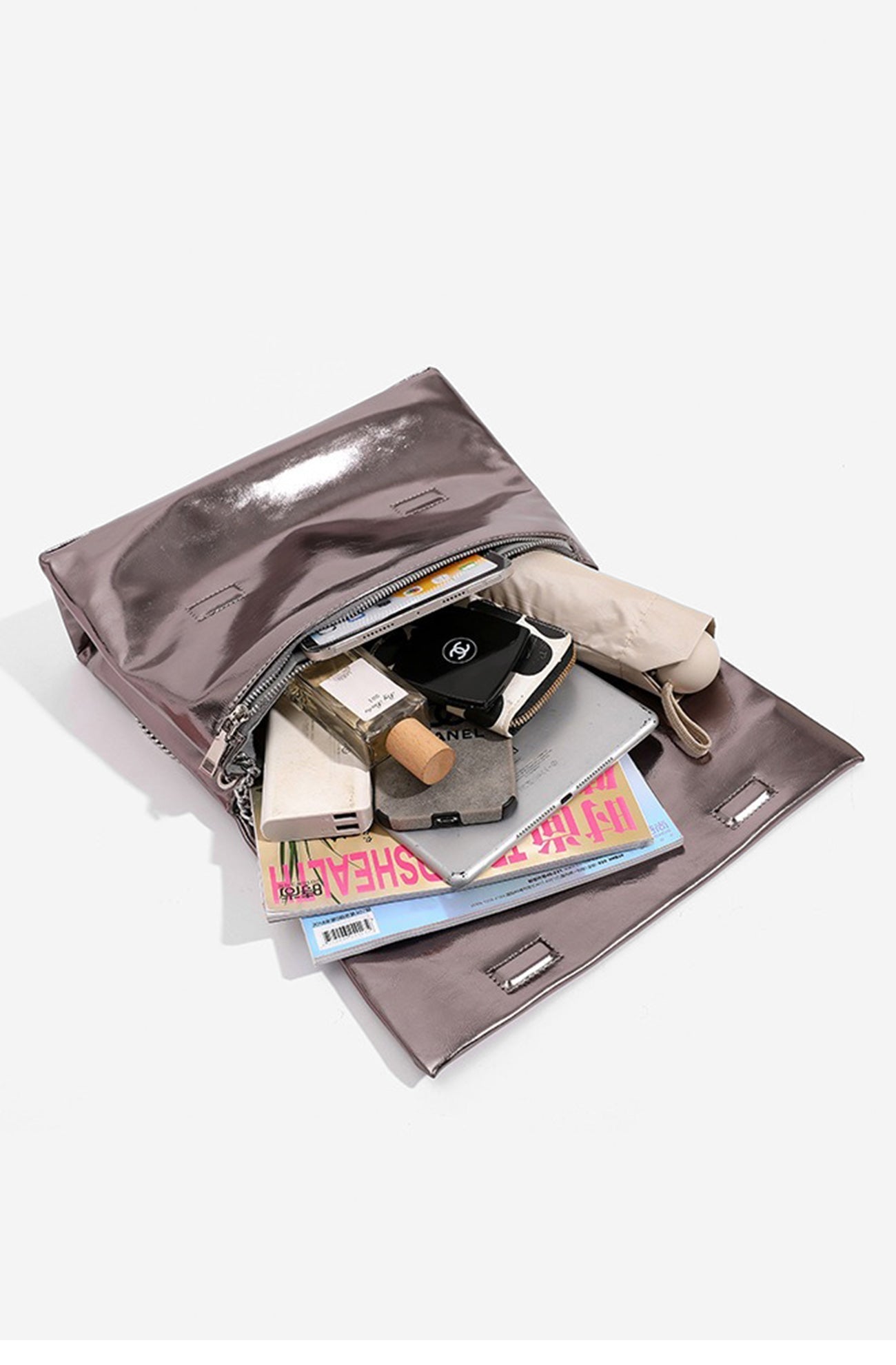 Bolsa de hombro para mujer con solapa y cadena metálica