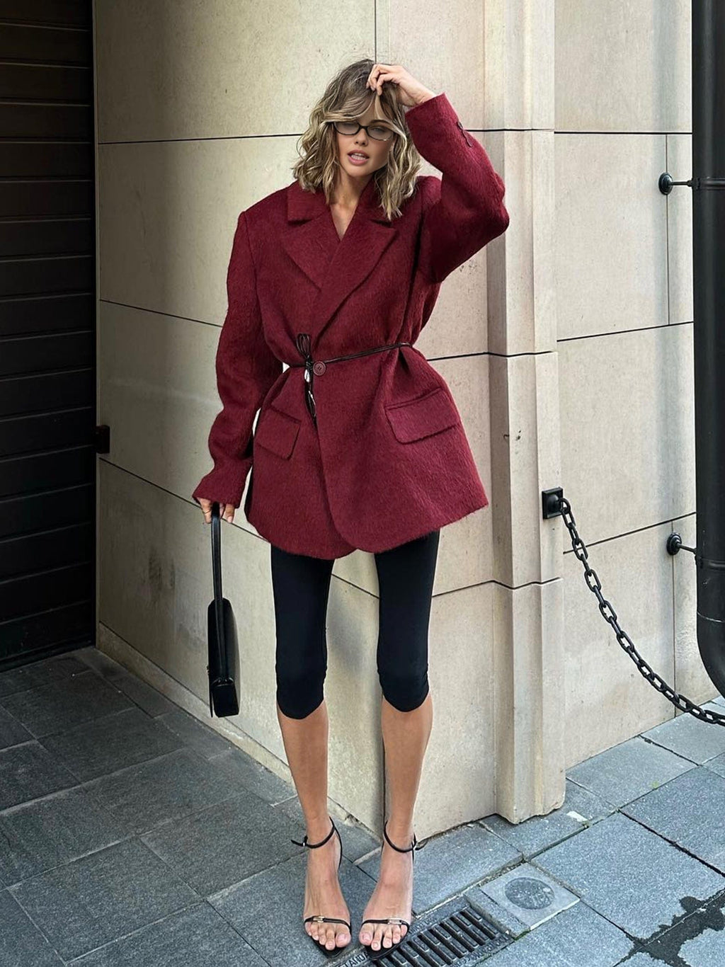 Blazer mujer lana solapas pico cinturón fino corte sastre elegante - Ursula