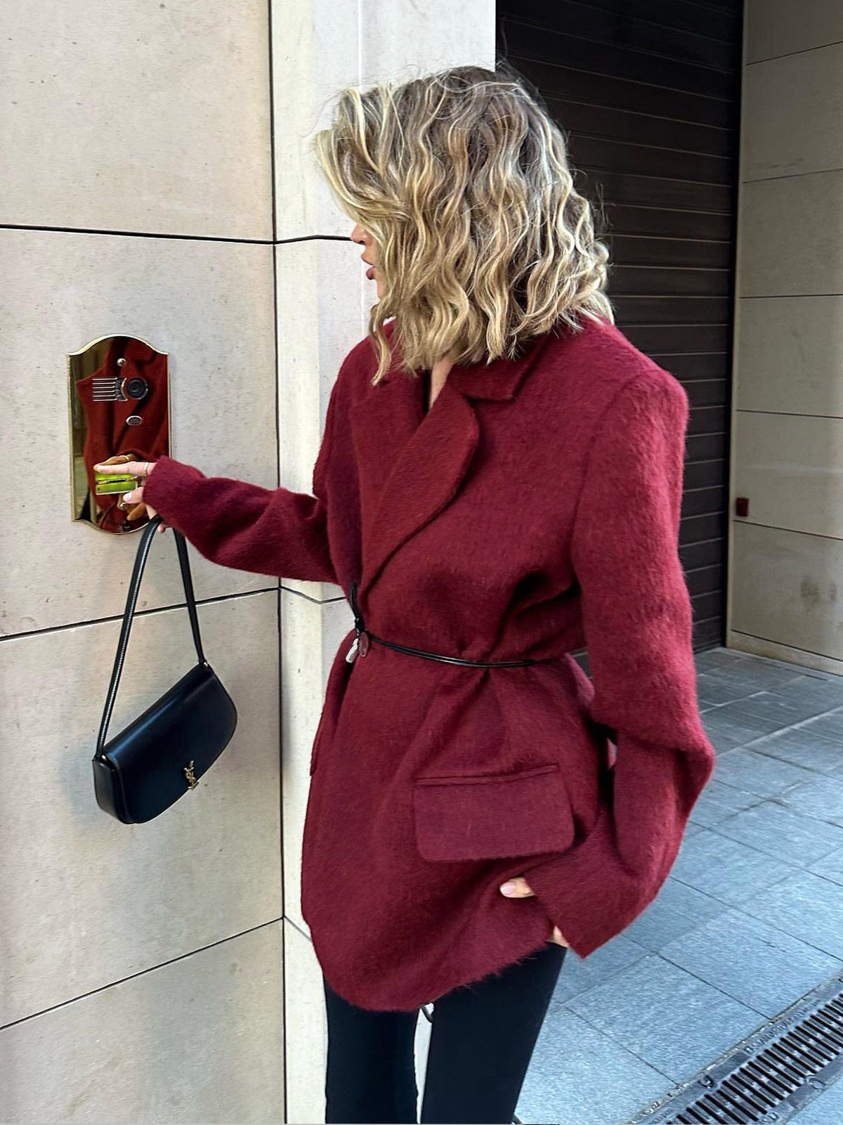 Blazer mujer lana solapas pico cinturón fino corte sastre elegante - Ursula