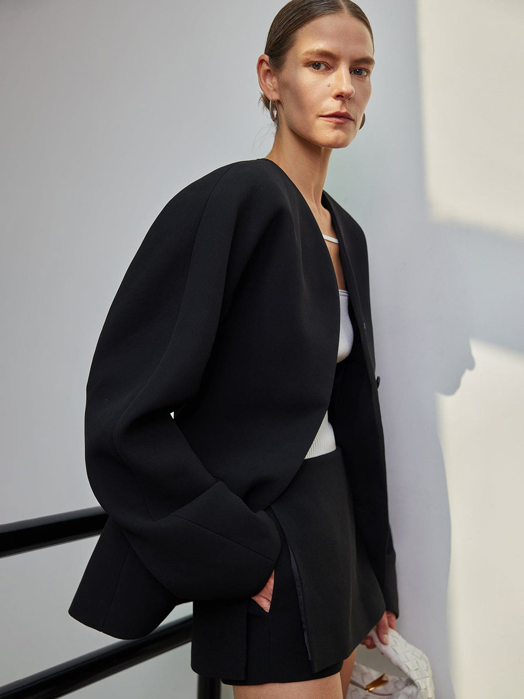 Blazer mujer sin solapa corte recto botonadura frontal manga larga elegante - Sofie