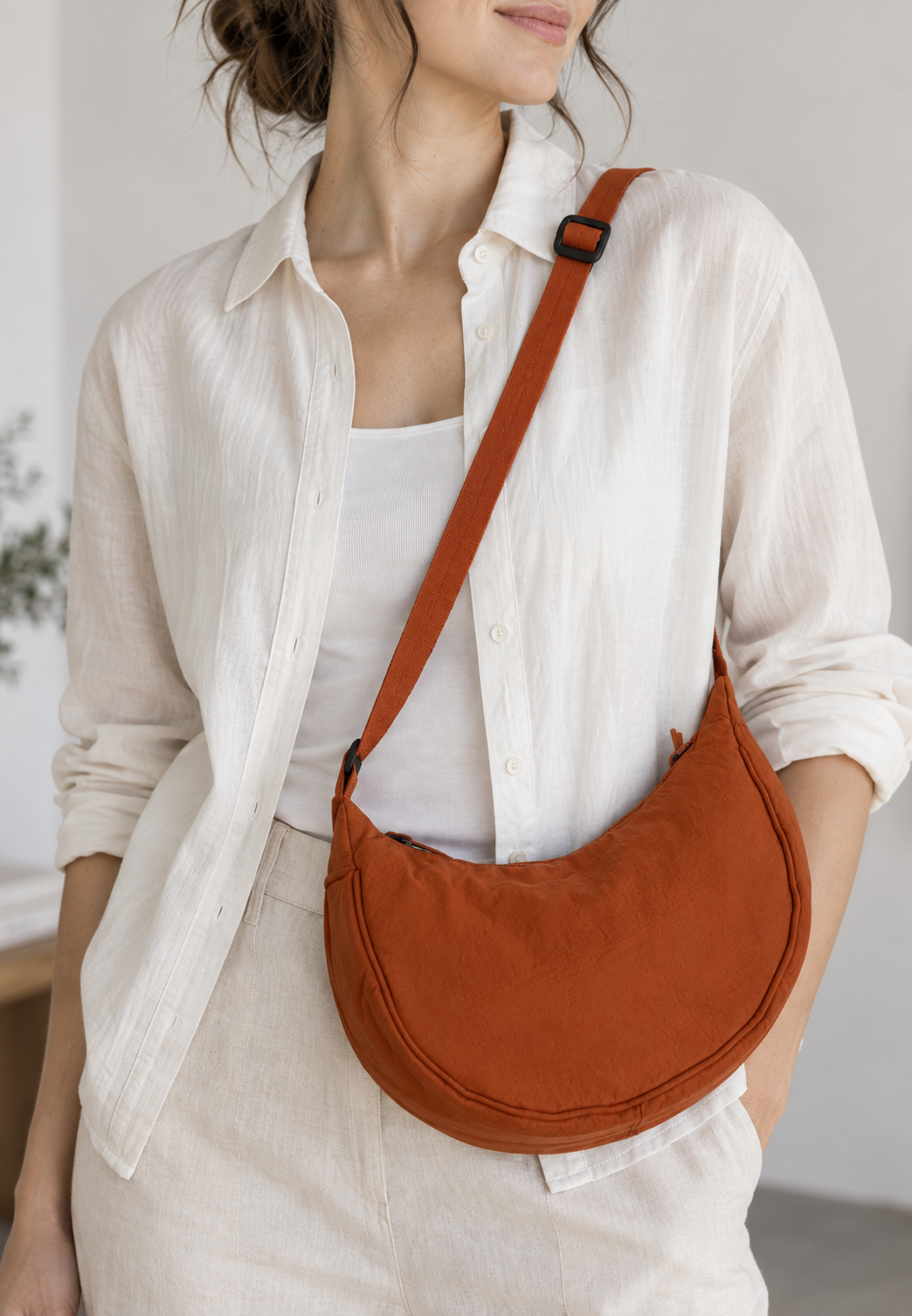 Bolso bandolera mujer nylon media luna correa ajustable compacto casual - Nerea