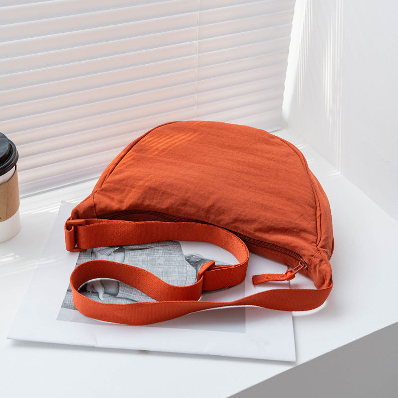 Bolso bandolera mujer nylon media luna correa ancha regulable amplio casual - Vianne