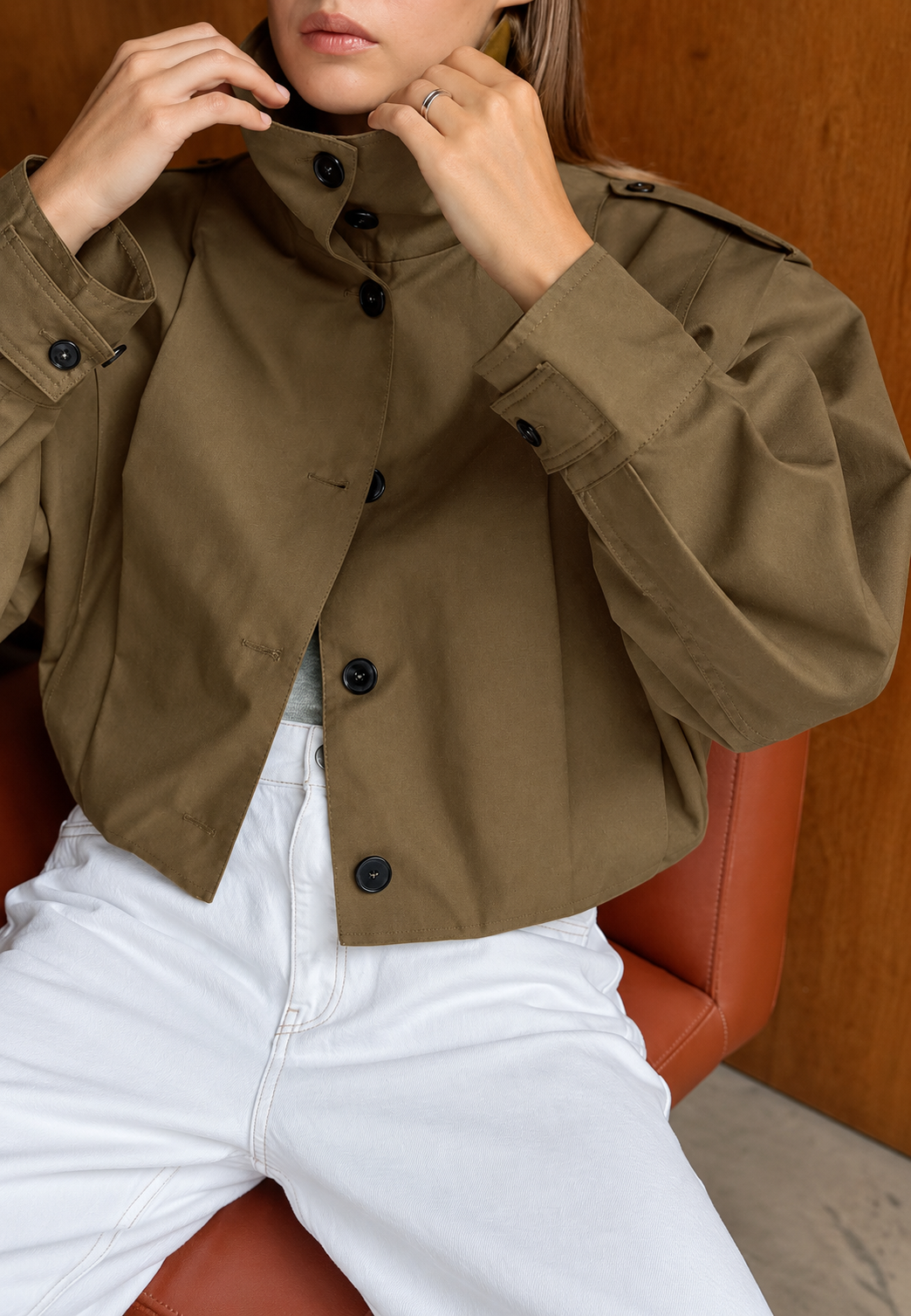 Chaqueta mujer corta cuello alto botones inspiración gabardina otoño - Vianne