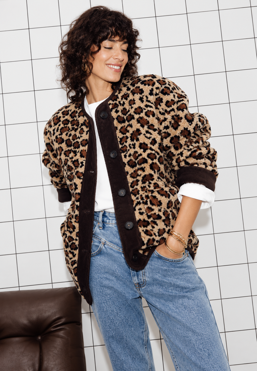 Chaqueta mujer animal print leopardo ribetes contraste largo cadera otoño - Bulera