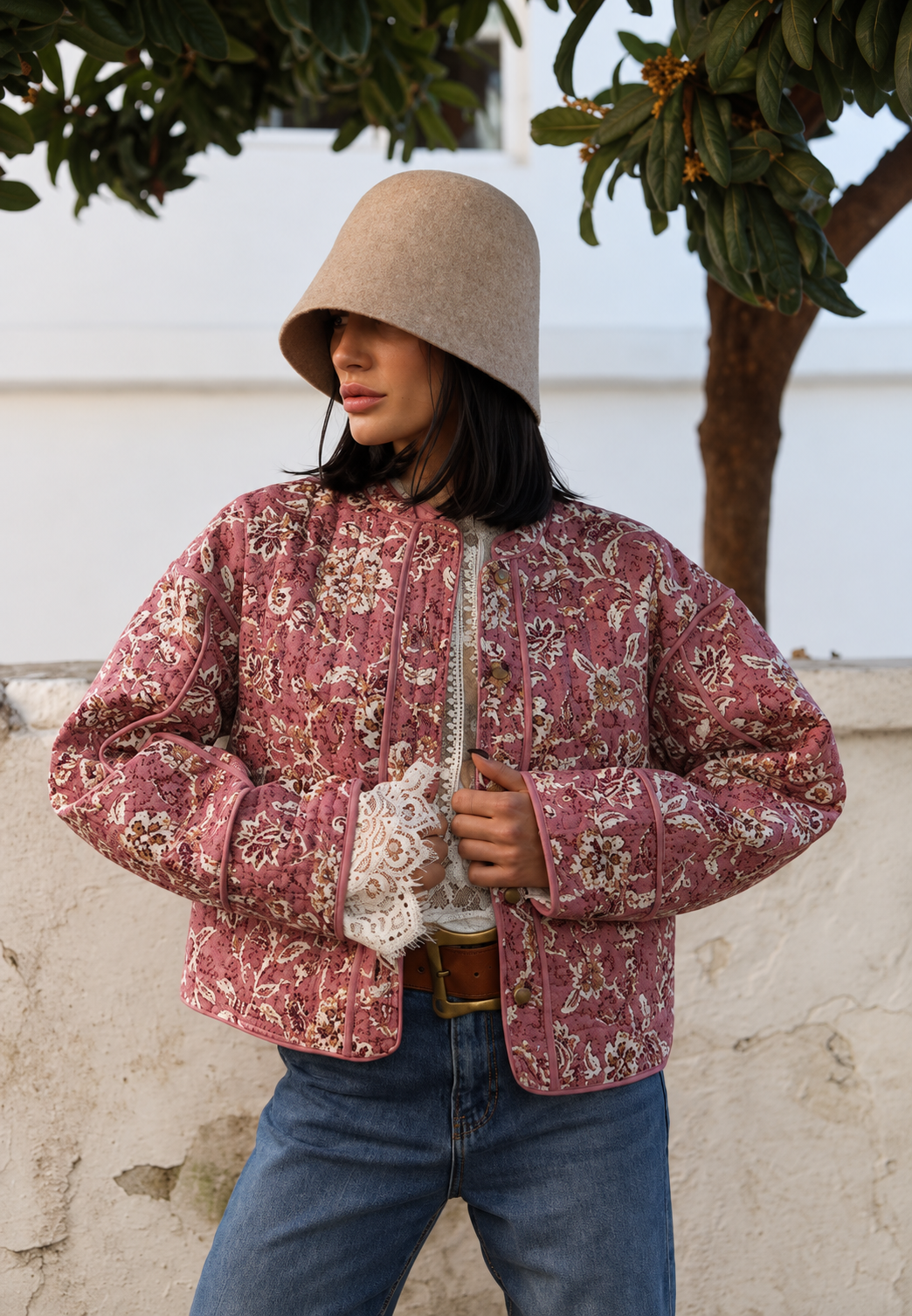 Chaqueta acolchada mujer estampado floral rombos ribetes corte amplio flores pequeñas - Orsina