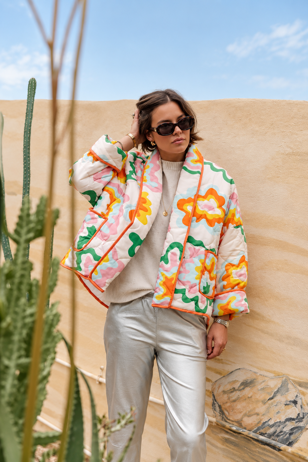 Chaqueta mujer flores grandes acolchado rombos estilo boho retro formas onduladas - Mirthe