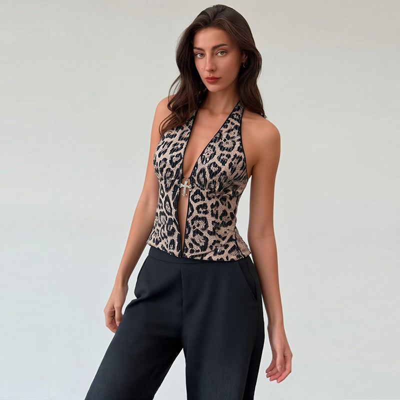 Blusa halter mujer elegante con silueta entallada para noche estilo urbano glamour